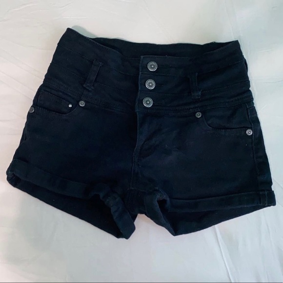 Black high waisted Jean shorts - Picture 1 of 2
